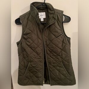 Old Navy Women's Quilted Vest - Forest Green